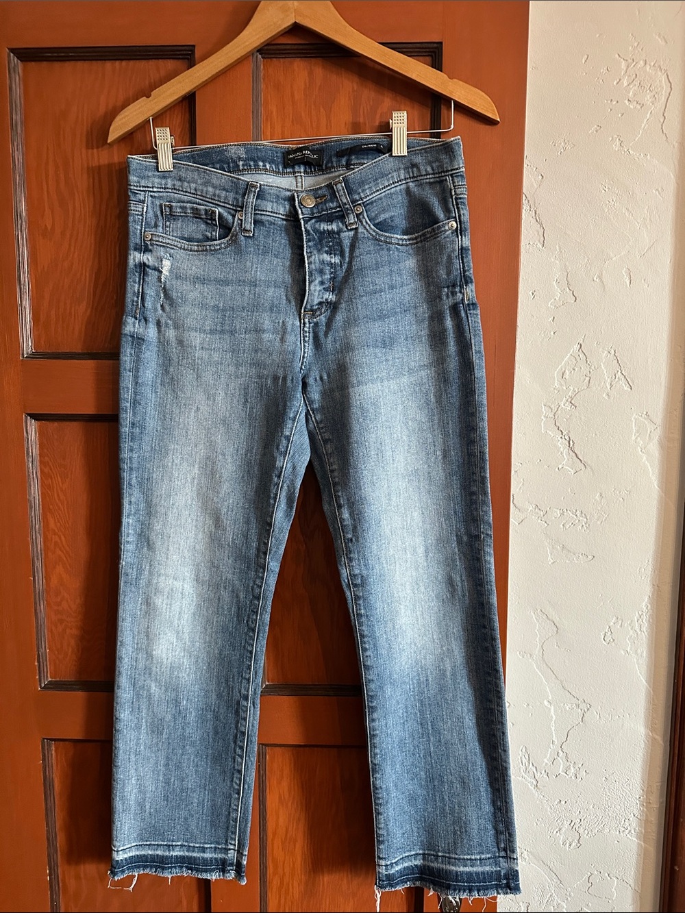 Banana Republic Girlfriend Mid-Wash Women’s Jeans